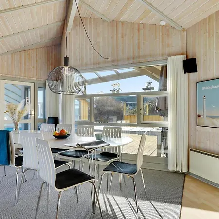 펜션 Gorgeous In Hvide Sande With Sauna Bjerregård