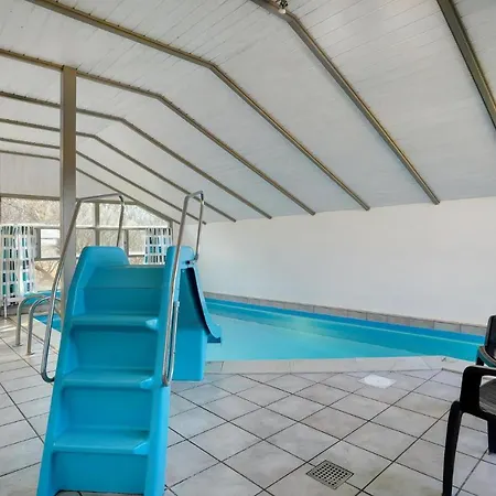 Holiday home 5 Bedroom Pet Friendly In Hvide Sande *