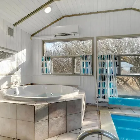 5 Bedroom Pet Friendly In Hvide Sande Bjerregard